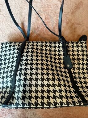 kate spade Black and White Houndstooth Tote